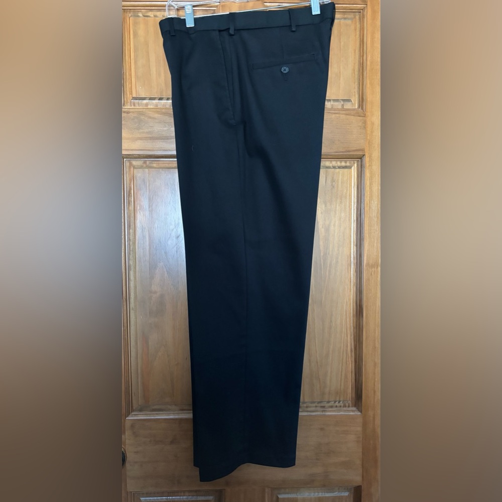 Haggar Men's Black Dress Pants